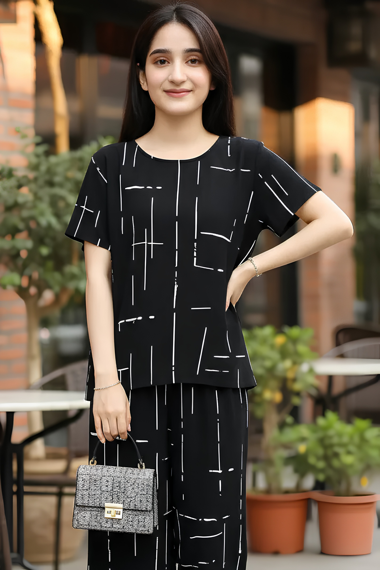 Black Capri Printed Night Suit